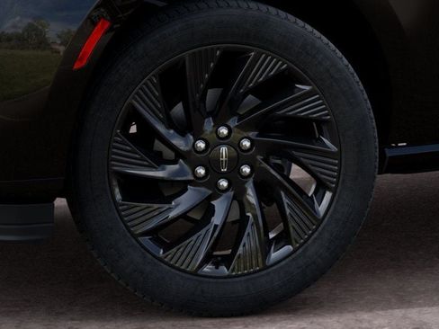 New 2027 Lincoln Navigator Reserve w/ Jet Appearance Package AWD/4WD image 19