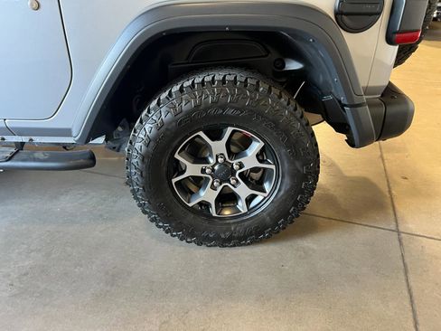 Used 2018 Jeep Wrangler Rubicon AWD/4WD image 30