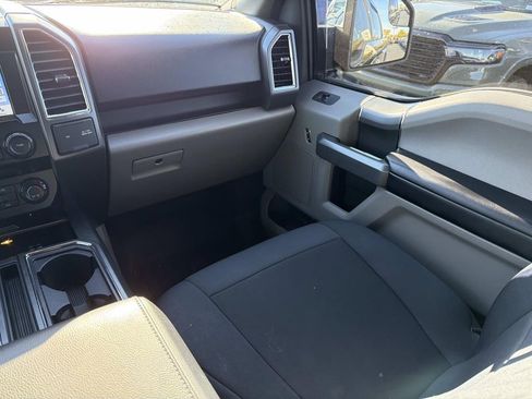 Used 2016 Ford F150 XLT w/ Equipment Group 302A Luxury image 18