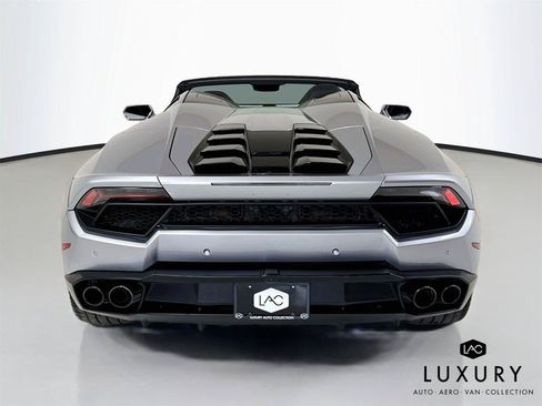 Used 2018 Lamborghini Huracan LP 580-2 RWD image 7