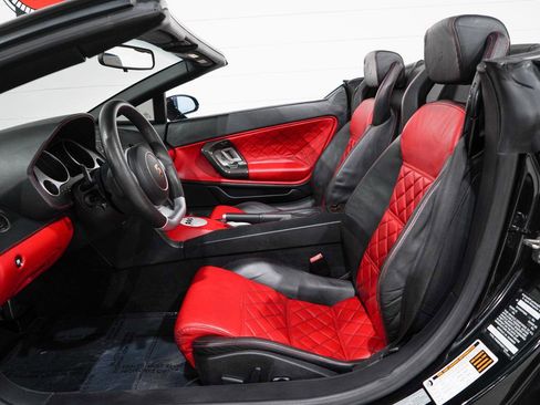 Used 2008 Lamborghini Gallardo Spyder image 9