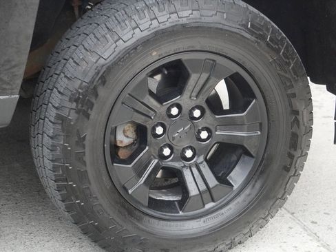 Used 2016 Chevrolet Silverado 1500 LT w/ Midnight Edition image 22