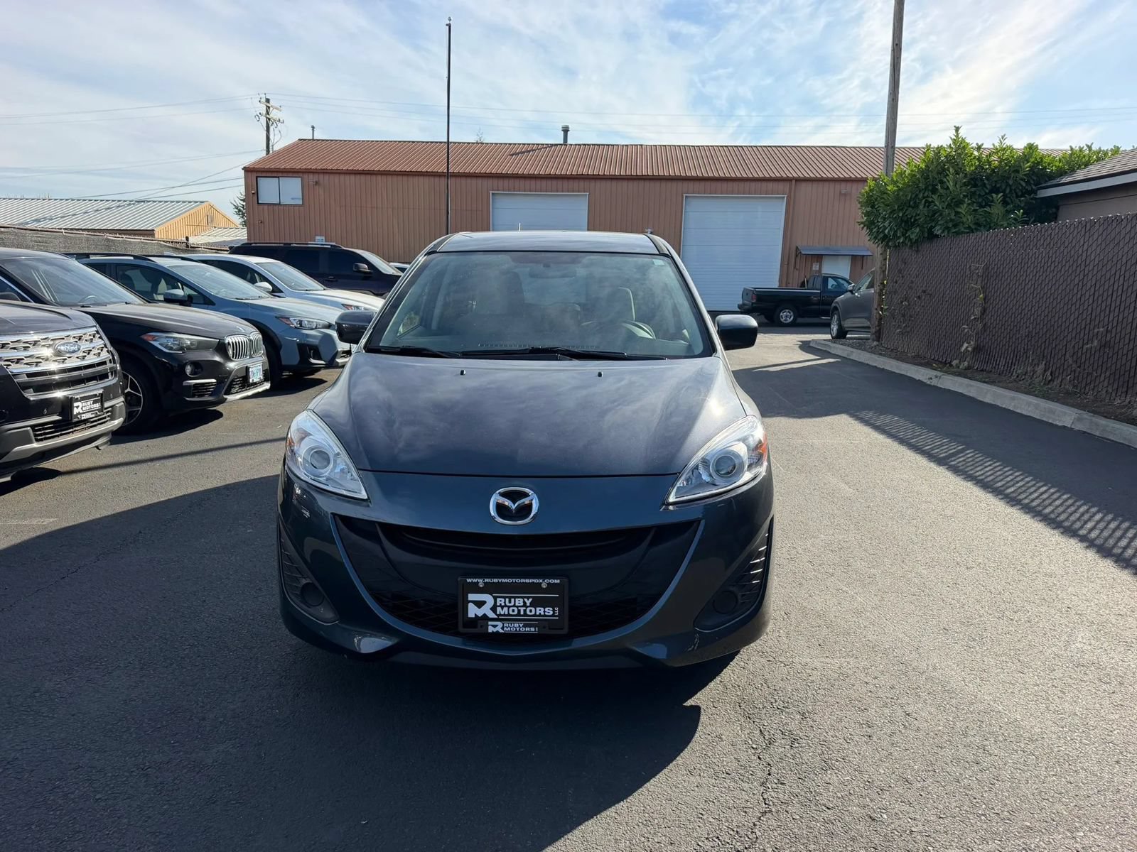 Used 2012 MAZDA MAZDA5 Sport FWD image 2