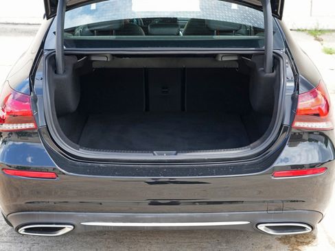Used 2020 Mercedes-Benz A 220 w/ Premium Package image 9