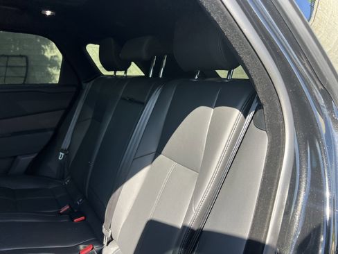 Used 2025 Land Rover Range Rover Velar Dynamic SE image 29