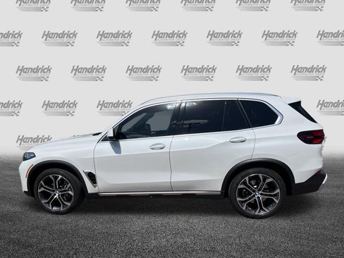 Certified 2024 BMW X5 xDrive40i w/ Premium Package image 7