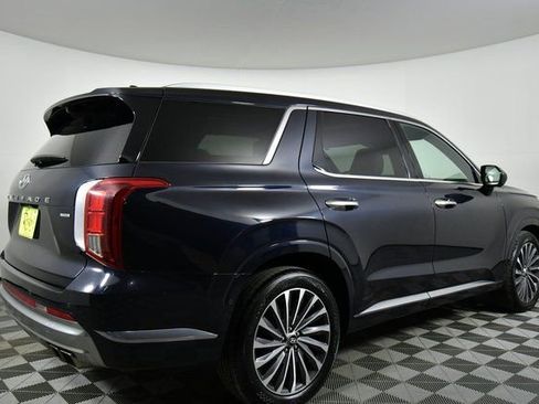 Used 2024 Hyundai Palisade Calligraphy image 10