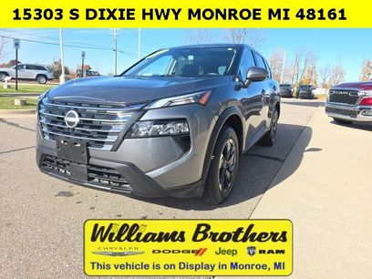 Used 2024 Nissan Rogue SV