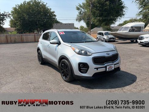 Used 2019 Kia Sportage EX FWD image 1
