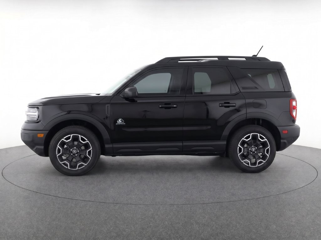 Used 2025 Ford Bronco Sport Outer Banks w/ Outer Banks Tech Package+ AWD/4WD image 7