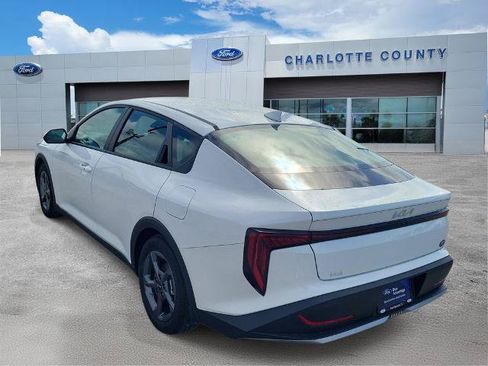Used 2025 Kia K4 FWD image 4