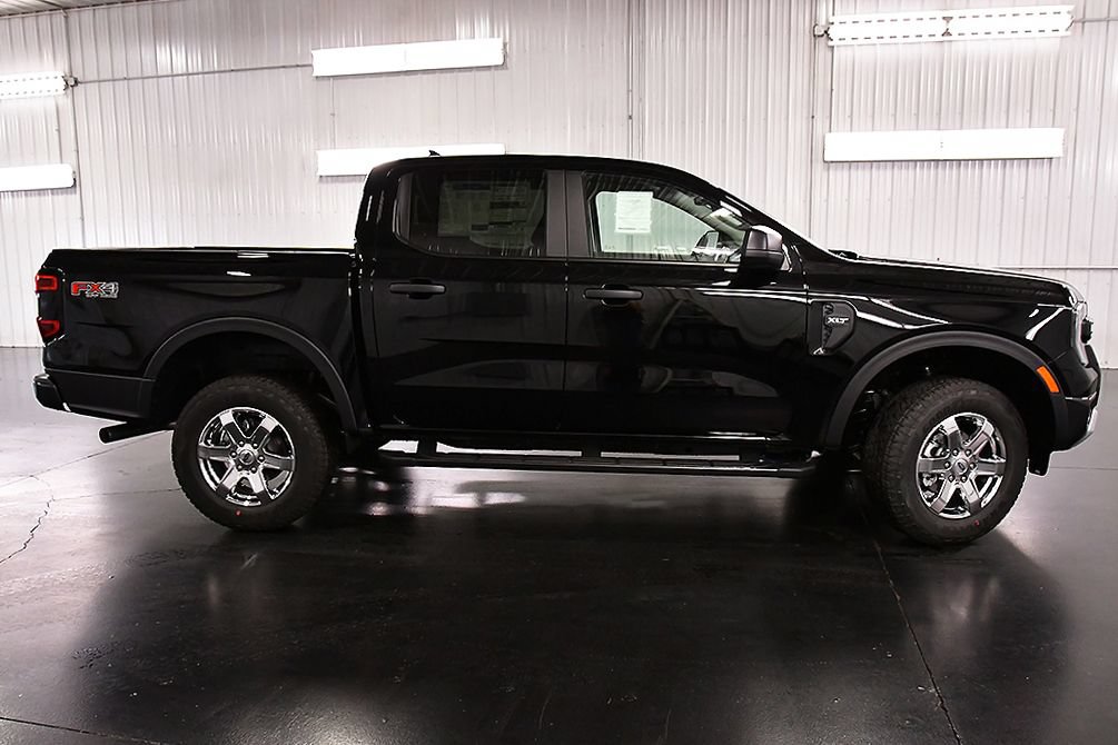 New 2026 Ford Ranger XLT w/ Equipment Group 301A High AWD/4WD image 8