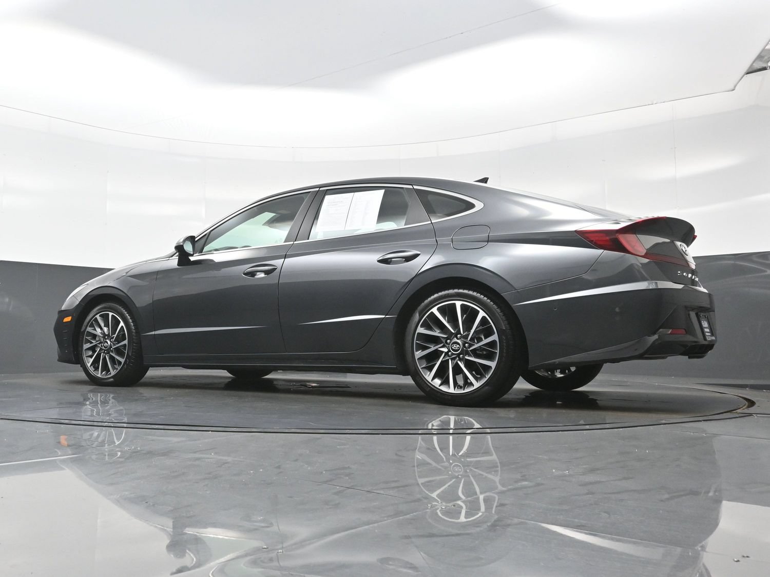 Used 2023 Hyundai Sonata Limited FWD image 32
