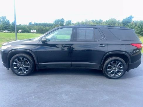 Used 2021 Chevrolet Traverse RS AWD/4WD image 2