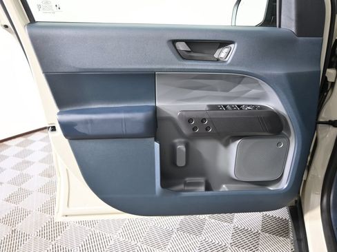 Used 2025 Ford Maverick XLT w/ Black Appearance Package AWD/4WD image 17