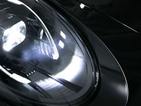 New 2026 Porsche 911 Carrera S RWD image 16