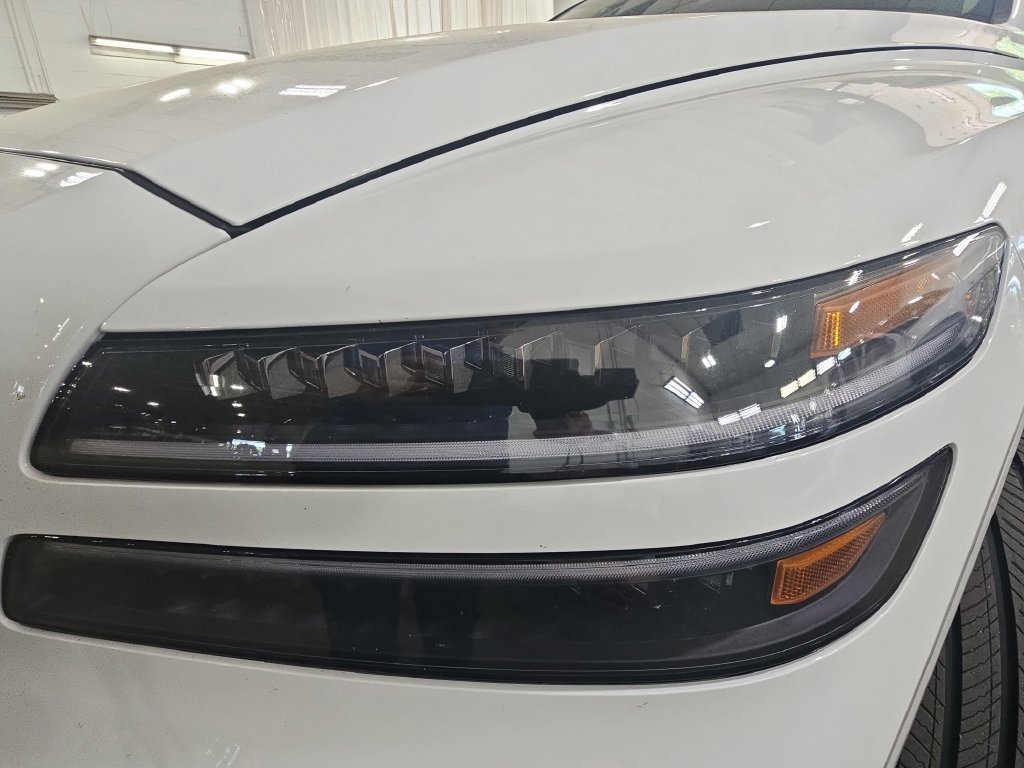 Used 2025 Genesis GV80 2.5T Prestige AWD/4WD image 38
