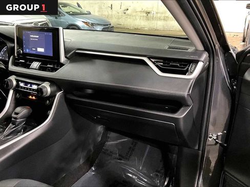 Certified 2023 Toyota RAV4 LE image 19