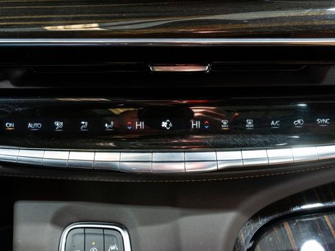 Used 2023 Cadillac Escalade Sport image 24