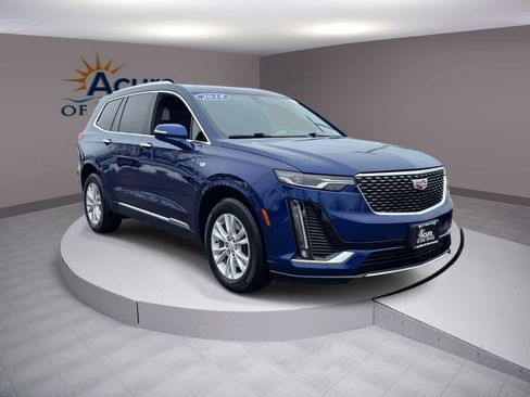 Used 2024 Cadillac XT6 Luxury image 5