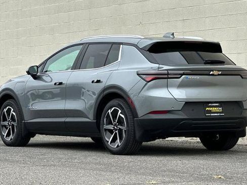 New 2026 Chevrolet Equinox EV LT FWD image 6
