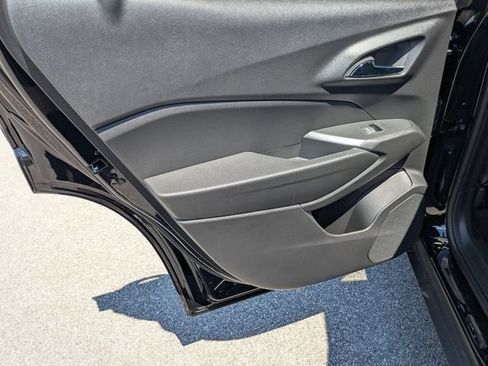 New 2026 Chevrolet Trax ACTIV w/ Sunroof Package FWD image 23