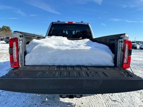 Used 2023 Ford F250 Lariat w/ Sport Appearance Package image 13