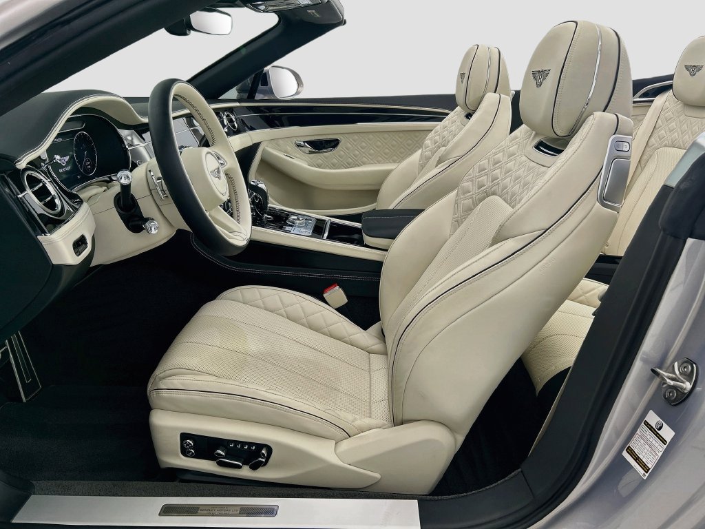 Used 2022 Bentley Continental GT AWD/4WD image 29