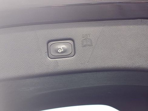 Used 2023 Ford Edge SEL w/ Convenience Package image 22