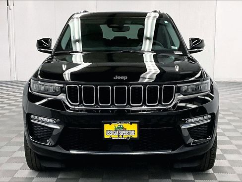 Used 2023 Jeep Grand Cherokee Limited AWD/4WD image 4