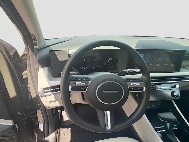 New 2026 Hyundai Tucson SEL Plus w/ Tow & Go Package FWD image 11