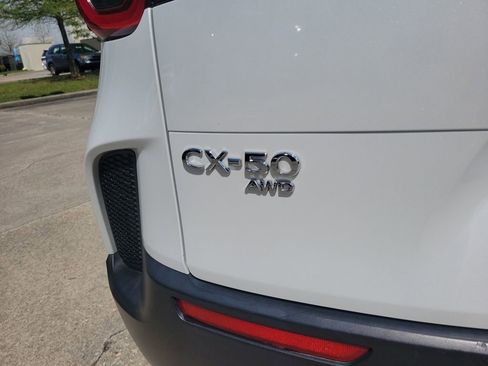 Used 2023 MAZDA CX-50 AWD 2.5 S w/ Premium Plus Pkg image 11