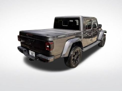 Used 2021 Jeep Gladiator Overland AWD/4WD image 3
