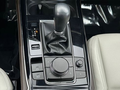 Used 2023 MAZDA CX-30 AWD 2.5 S w/ Premium Package image 18