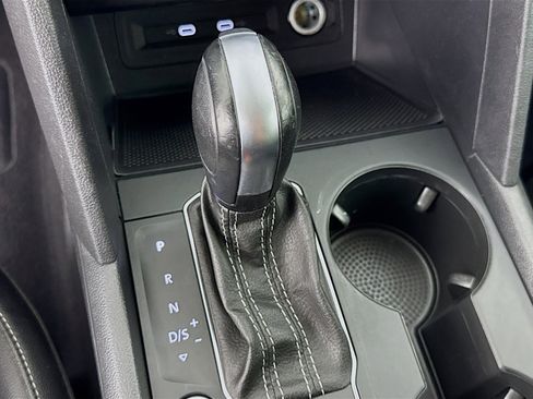 Used 2022 Volkswagen Atlas SE image 19