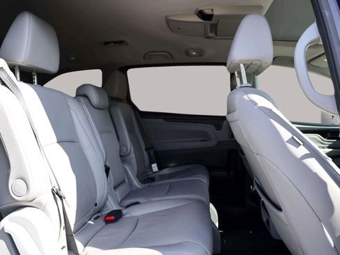 Used 2019 Honda Odyssey Elite image 35