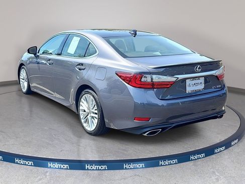 Used 2016 Lexus ES 350 w/ Luxury Package w/Wood Trim FWD image 5