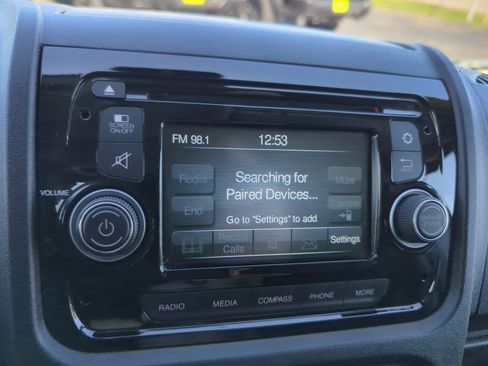 Used 2017 RAM ProMaster 2500 w/ Interior Convenience Group FWD image 16
