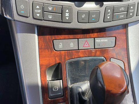 Used 2013 Buick LaCrosse Touring FWD image 12
