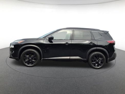 Used 2023 Nissan Rogue SV w/ SV Premium B Package FWD image 8