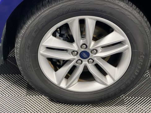 Used 2015 Ford Edge SEL image 13