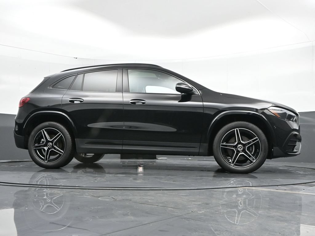 Used 2025 Mercedes-Benz GLA 250 4MATIC image 49