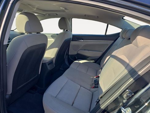 Used 2018 Hyundai Elantra Value Edition image 18