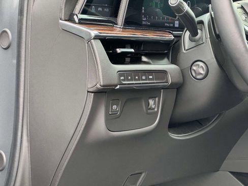Certified 2024 Cadillac Escalade Premium Luxury AWD/4WD image 13