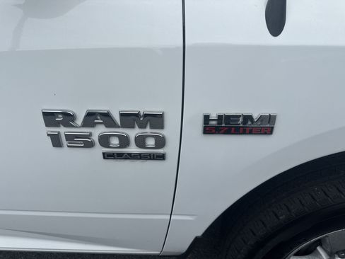 Used 2019 RAM 1500 Tradesman w/ Popular Equipment Group RWD image 4