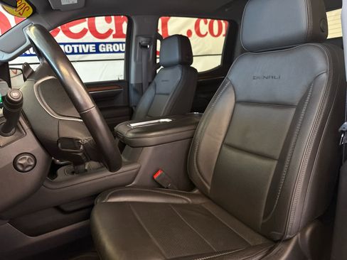 Used 2022 GMC Sierra 1500 Denali image 12