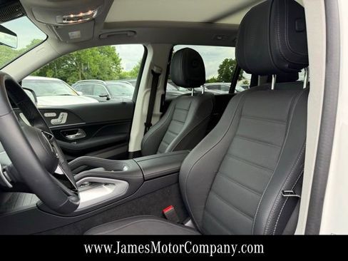 Certified 2026 Mercedes-Benz GLS 450 4MATIC image 14
