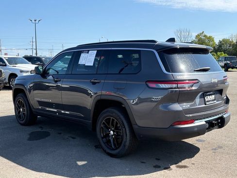 Used 2025 Jeep Grand Cherokee L Laredo w/ Luxury Tech Group I AWD/4WD image 5