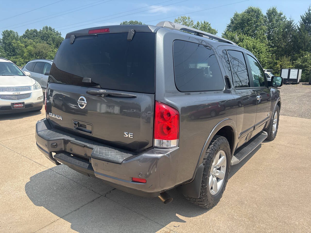 Used 2009 Nissan Armada SE w/ Premium Pkg AWD/4WD image 2