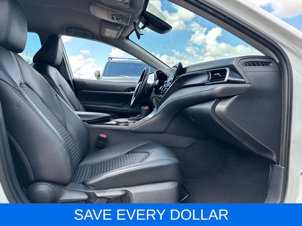 Used 2021 Toyota Camry SE FWD image 15